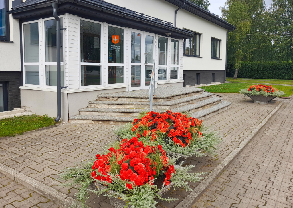 Põhja-Sakala vallamaja